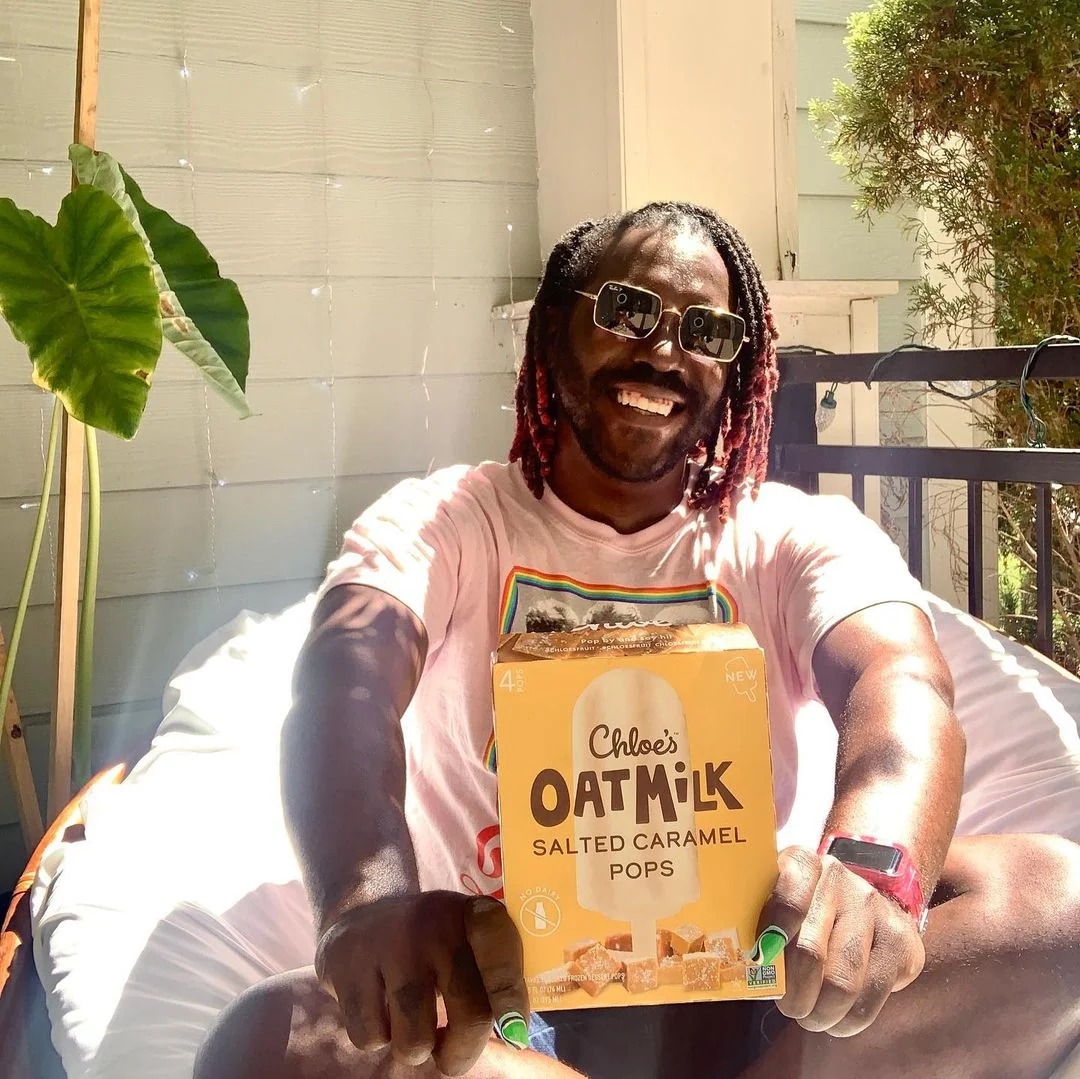 Social Nature memberβs Chloeβs oat milk pops