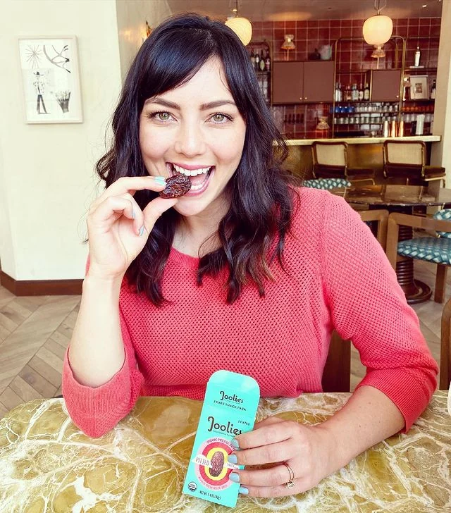 Social Nature memberβs Joolies organic Medjool dates
